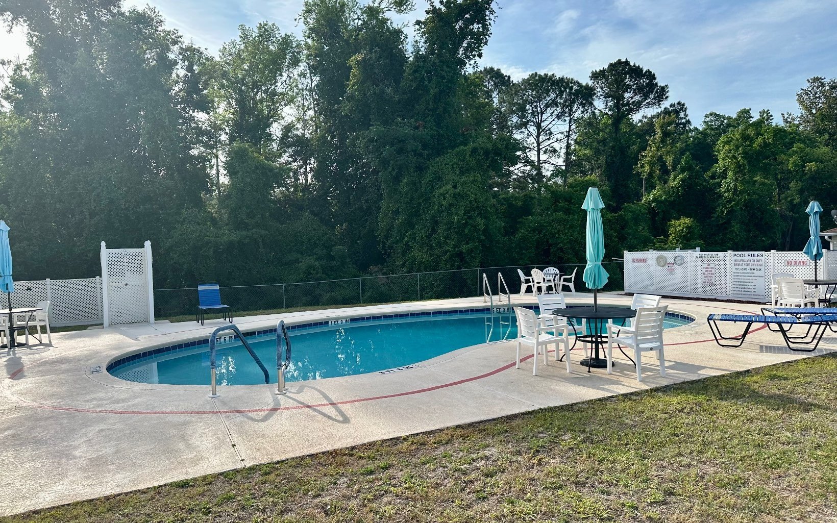 Single Family 2BR 2BA - 585 SE ROSEWOOD CIR, Lake City, FL