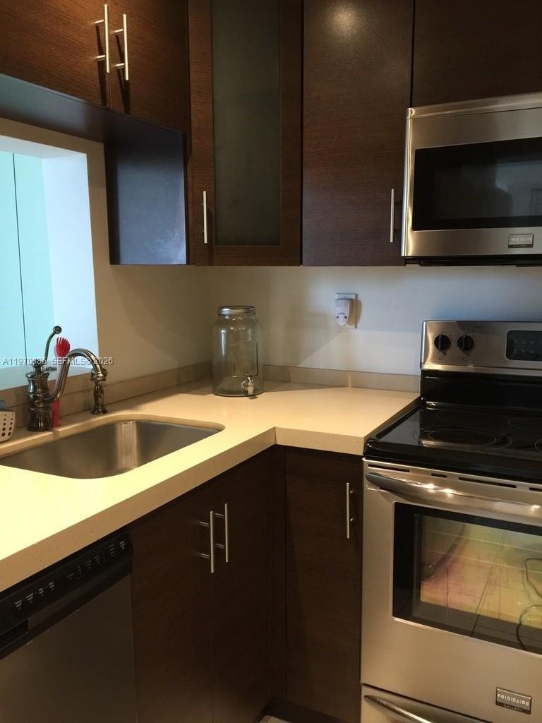 Condo 2BR 2BA - 11750 SW 18 street, Miami, FL