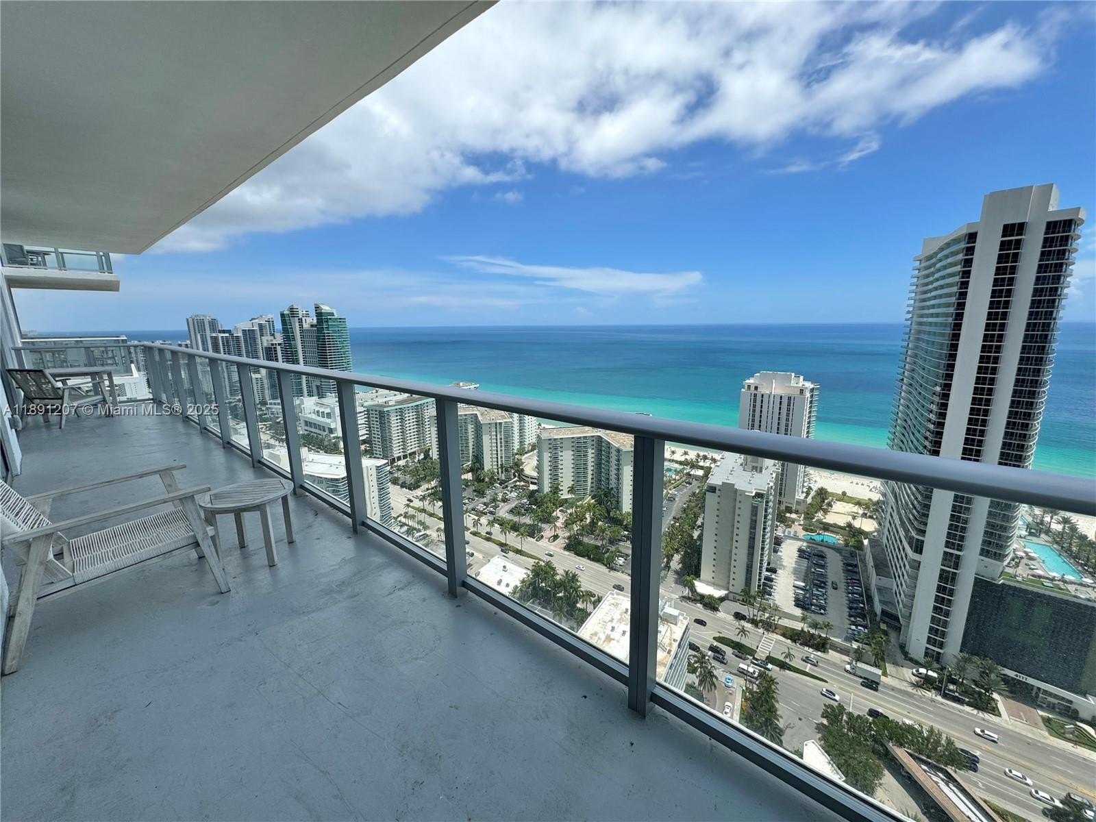 Condo 2BR 2BA - 4010 S Ocean Dr, Hollywood, FL