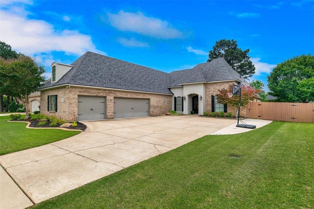 Single Family 4BR 3BA - 684 Picketts Mill Drive, Shreveport, LA