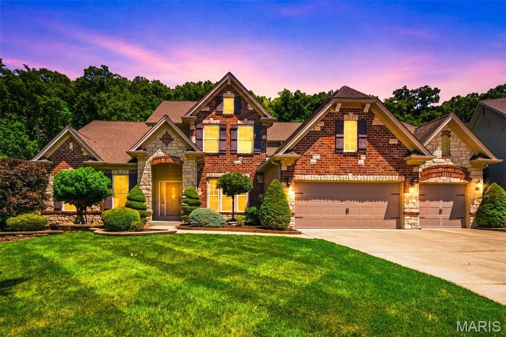 Single Family 6BR 5BA - 116 Wyndgate Valley Drive, Lake St Louis, MO