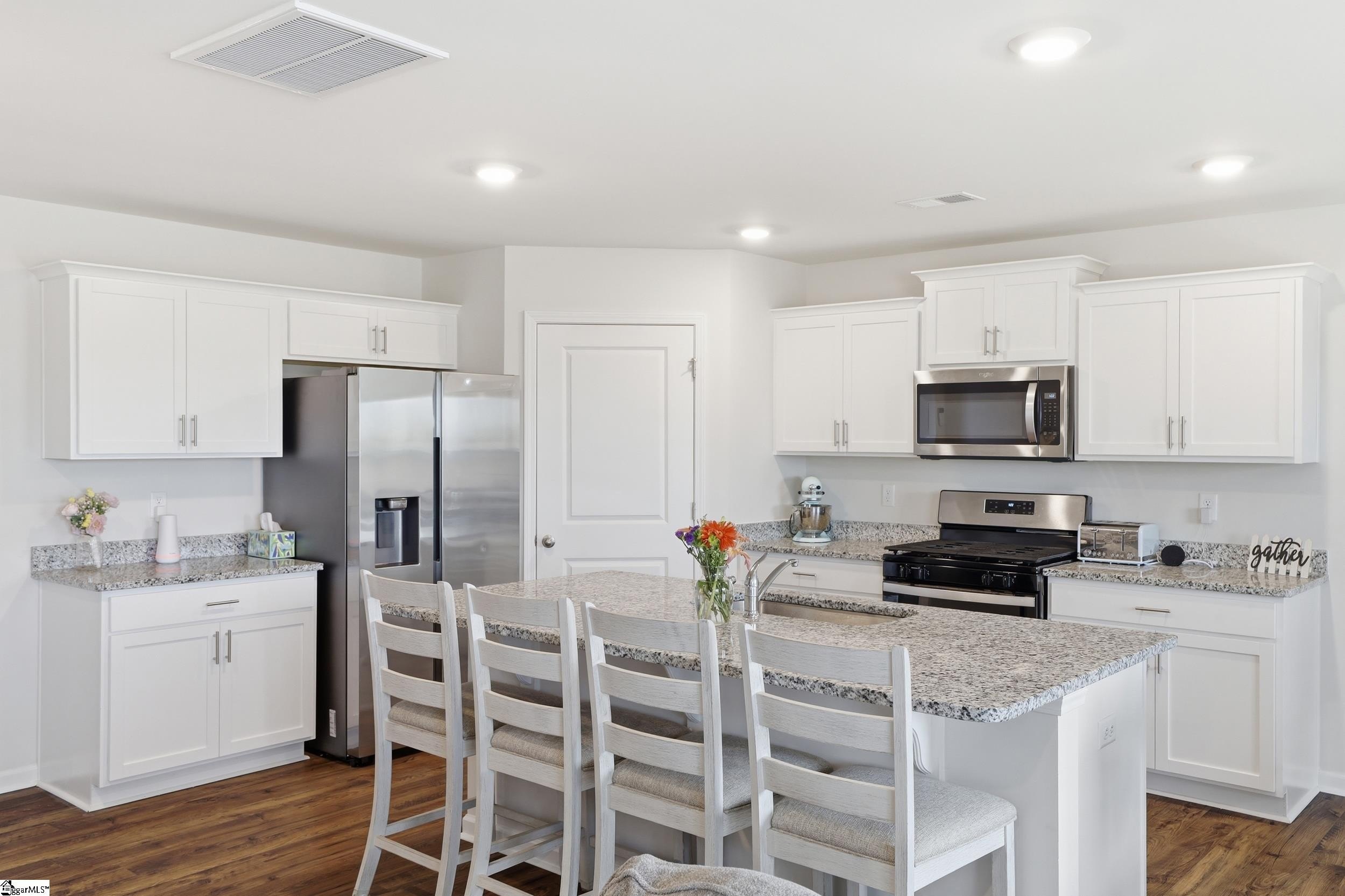 Single Family 5BR 3BA - 926 Jubilee Trail, Woodruff, SC
