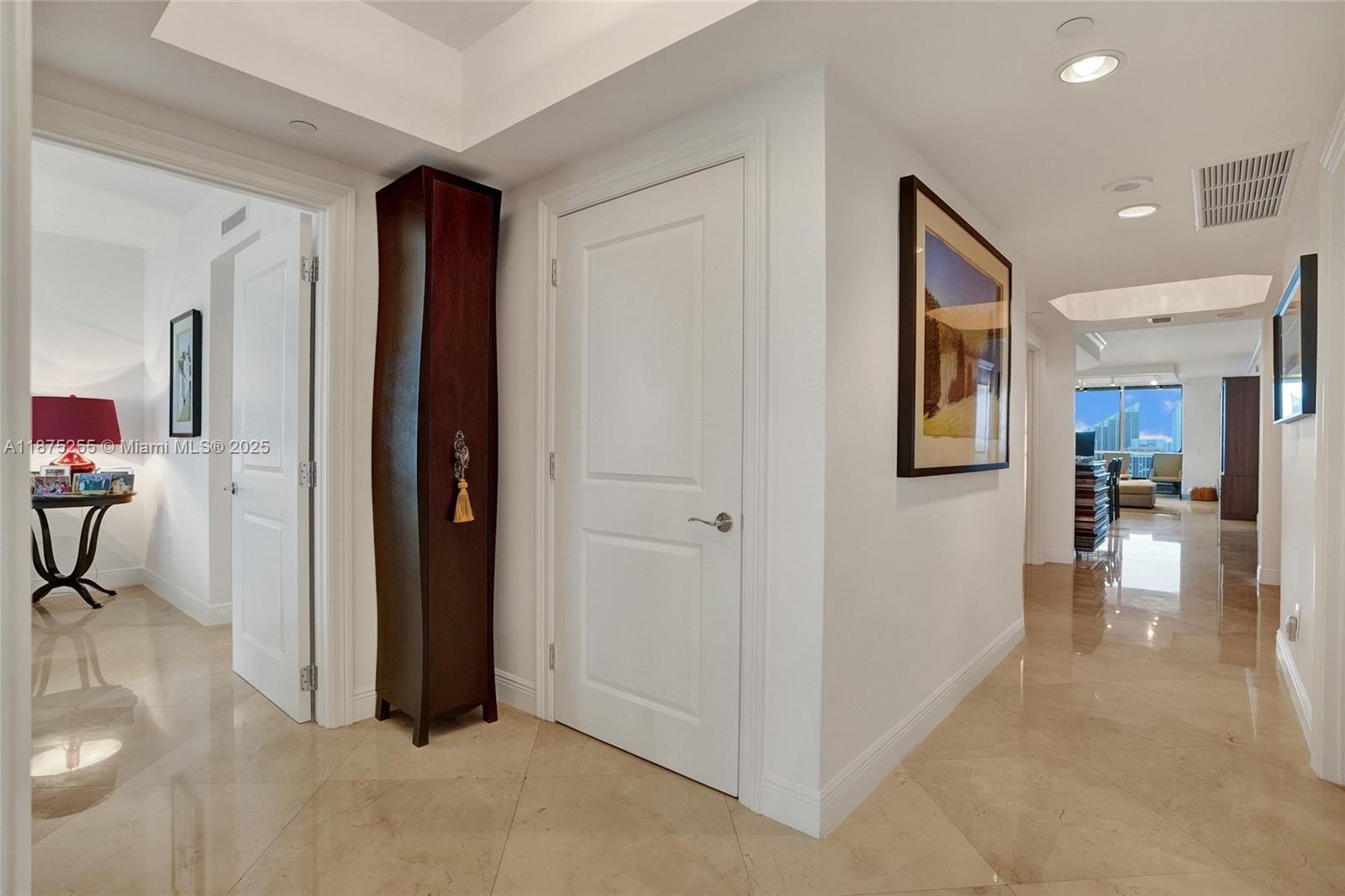 Condo 3BR 4BA - 6000 Island Blvd, Aventura, FL