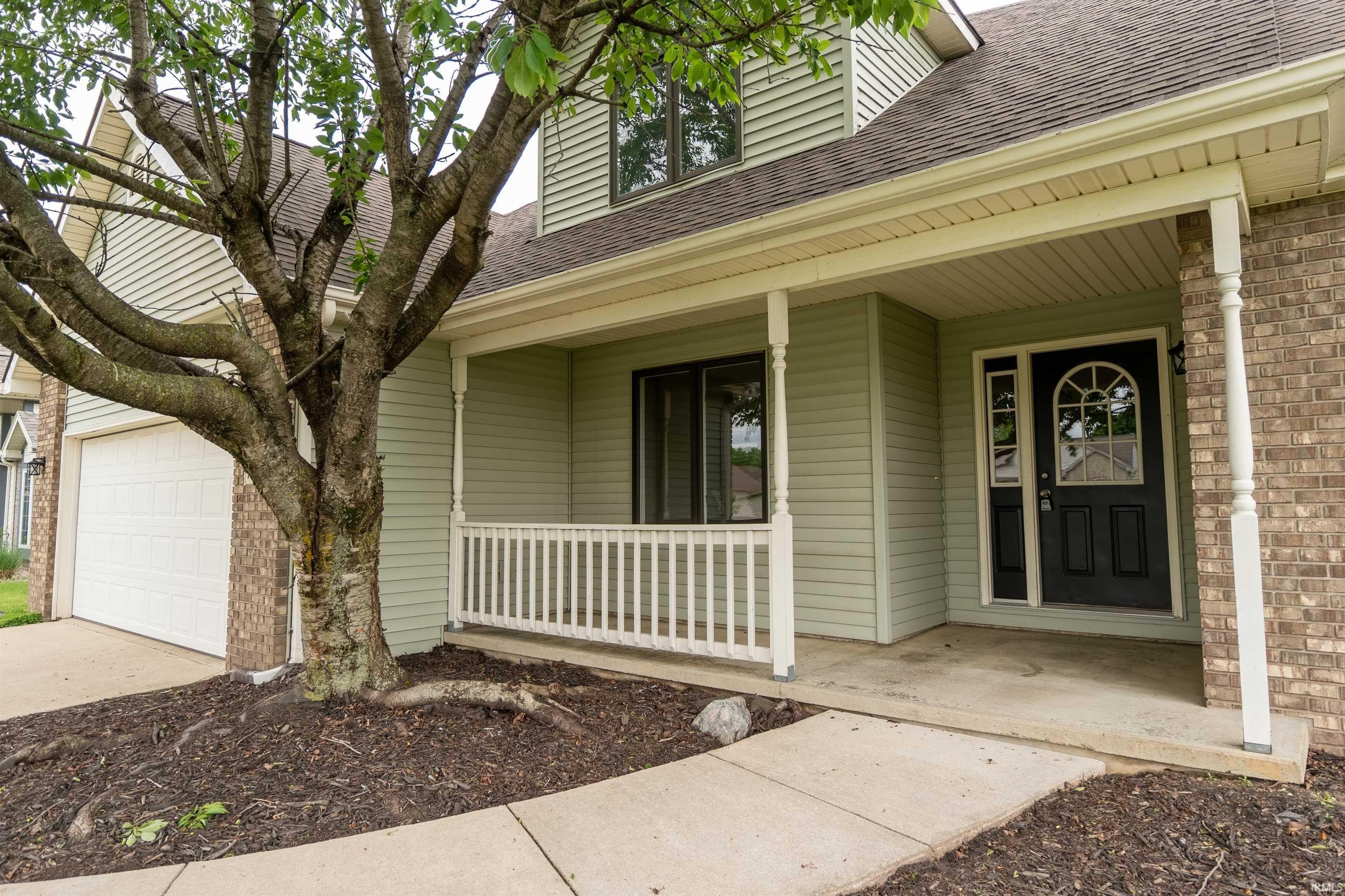 Single Family 4BR 3BA - 1735 Greythorn Drive, Fort Wayne, IN