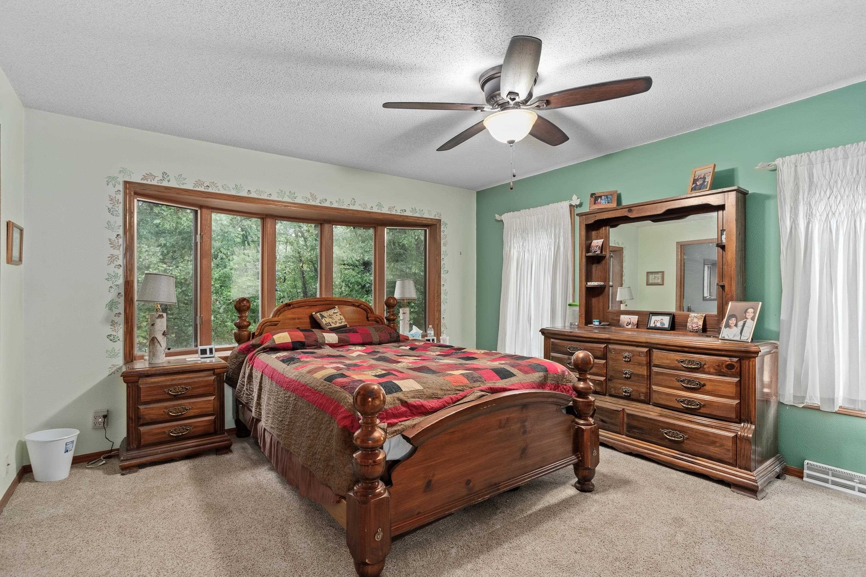 Single Family 5BR 3BA - N583 Fawn Lane, Coloma, WI