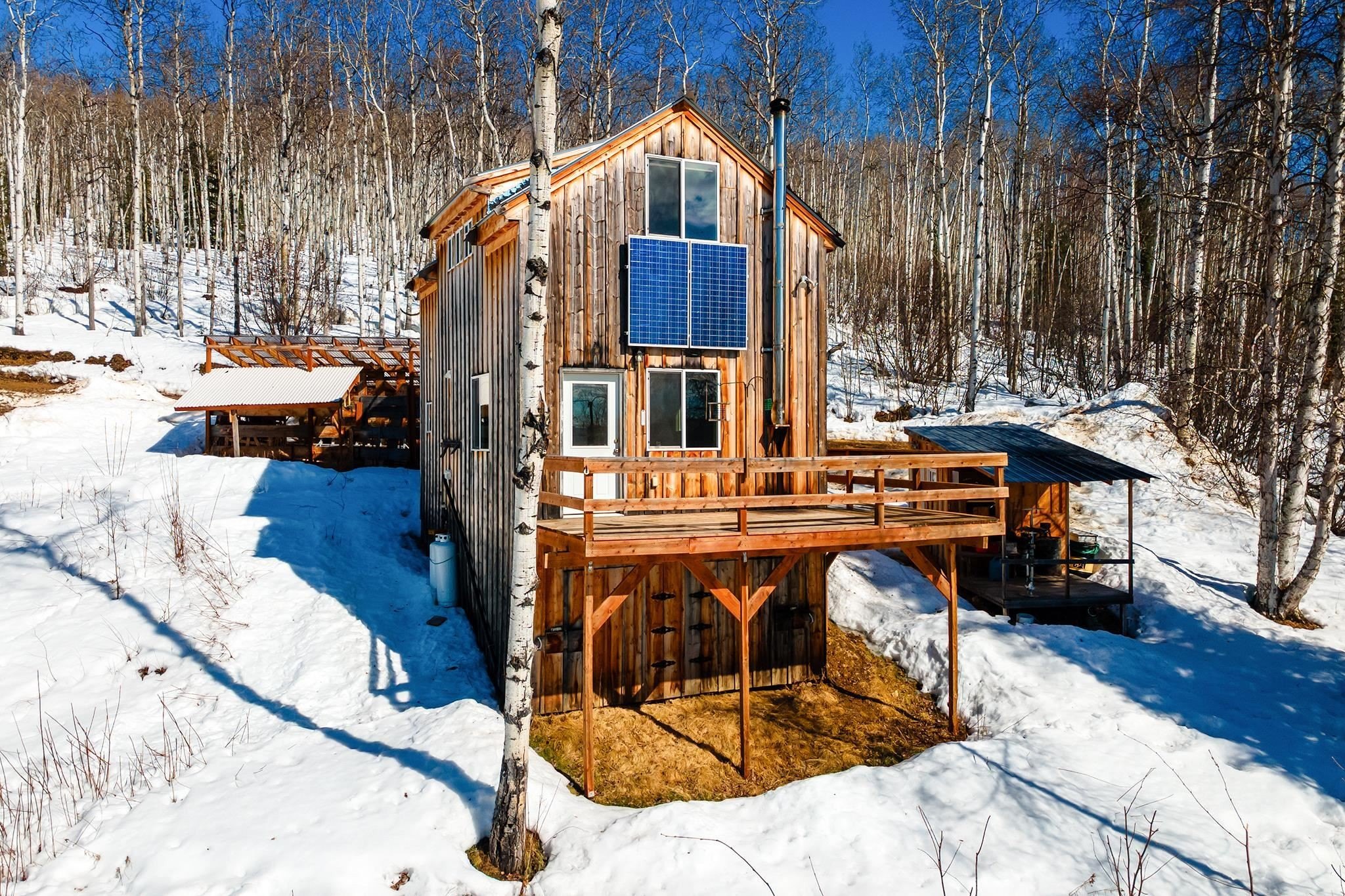 Single Family 1BR 1BA - 379 SIMPSON WAY, FAIRBANKS, AK