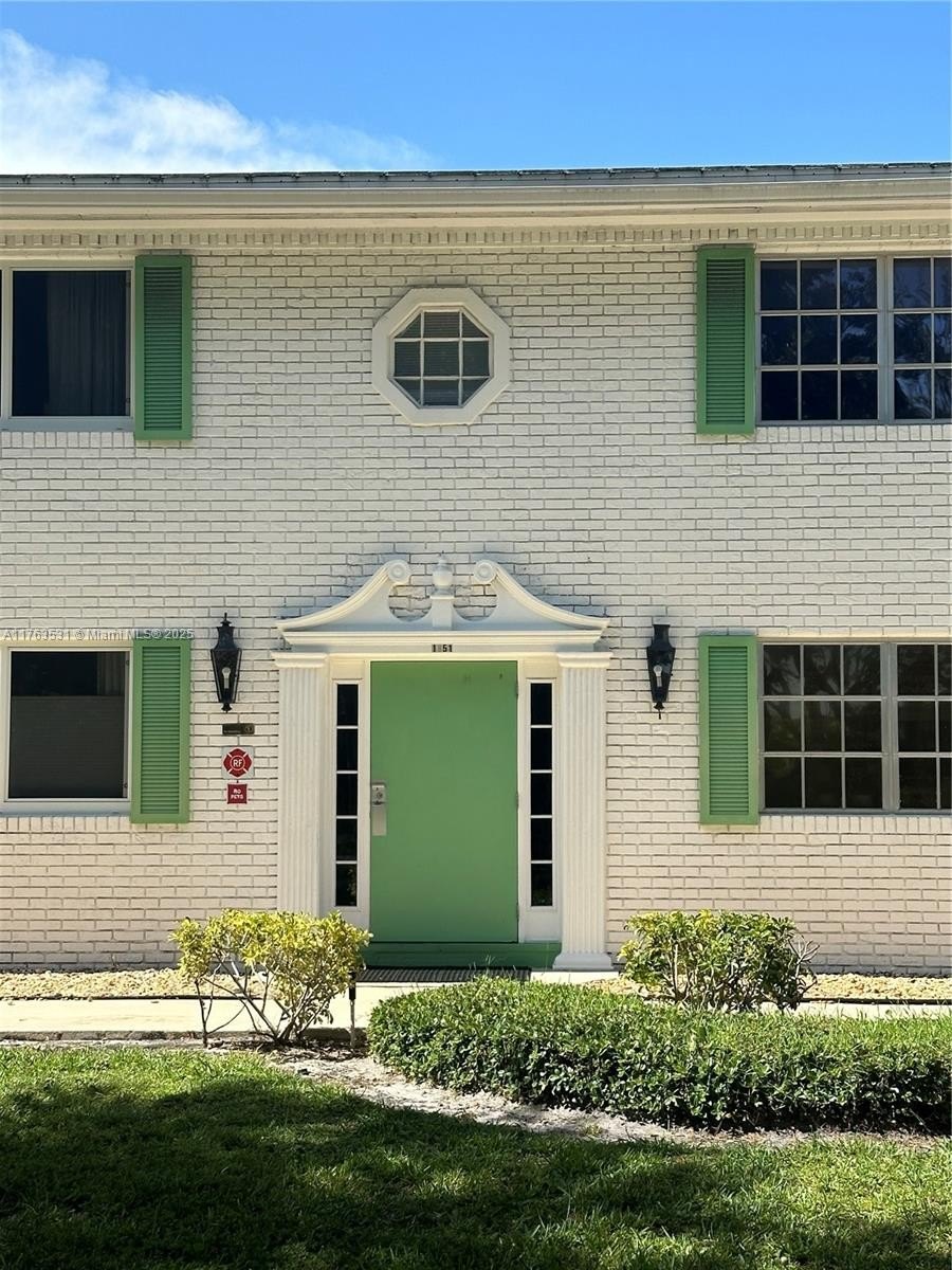 Co-op 1BR 1BA - 1851 NE 62nd St, Fort Lauderdale, FL