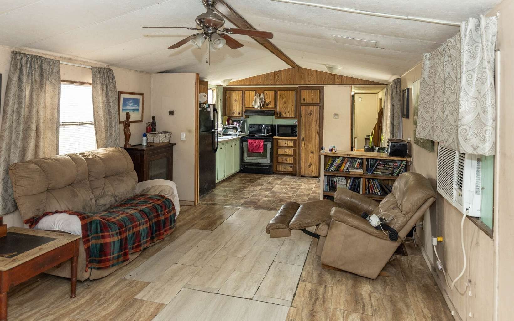 Single Family 2BR 2BA - 4435 75TH DRIVE, Live Oak, FL