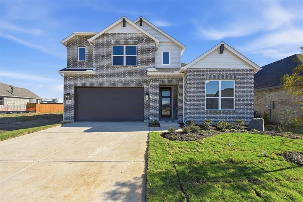 Single Family 4BR 4BA - 3701 Arrowhead Lane, Sherman, TX