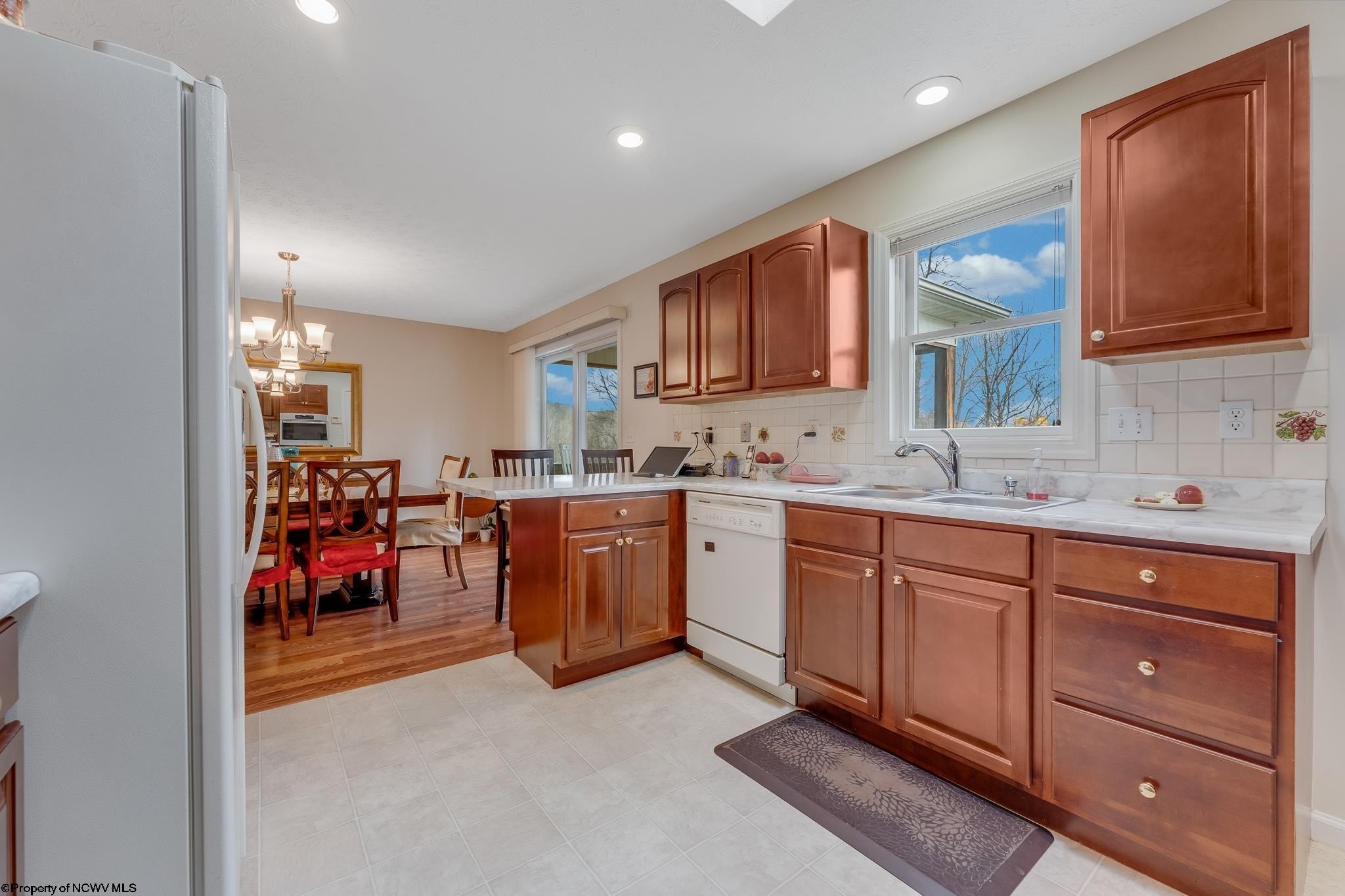Single Family 3BR 3BA - 1010 Ashton Drive, Morgantown, WV