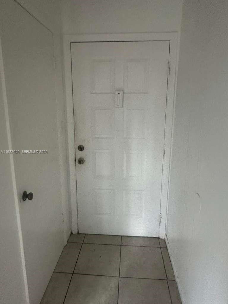 Condo 2BR 2BA - 13287 Arbor Pointe Circle, Tampa, FL