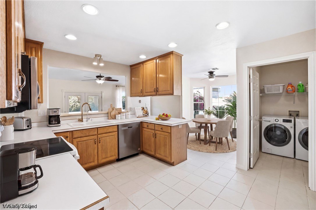 Single Family 4BR 3BA - 1990 Jim Haworth Court, Logandale, NV