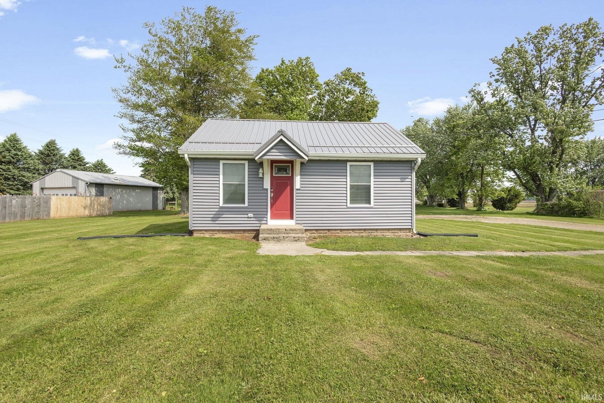 Single Family 2BR 1BA - 8951 E Chicago Road, New Carlisle, IN