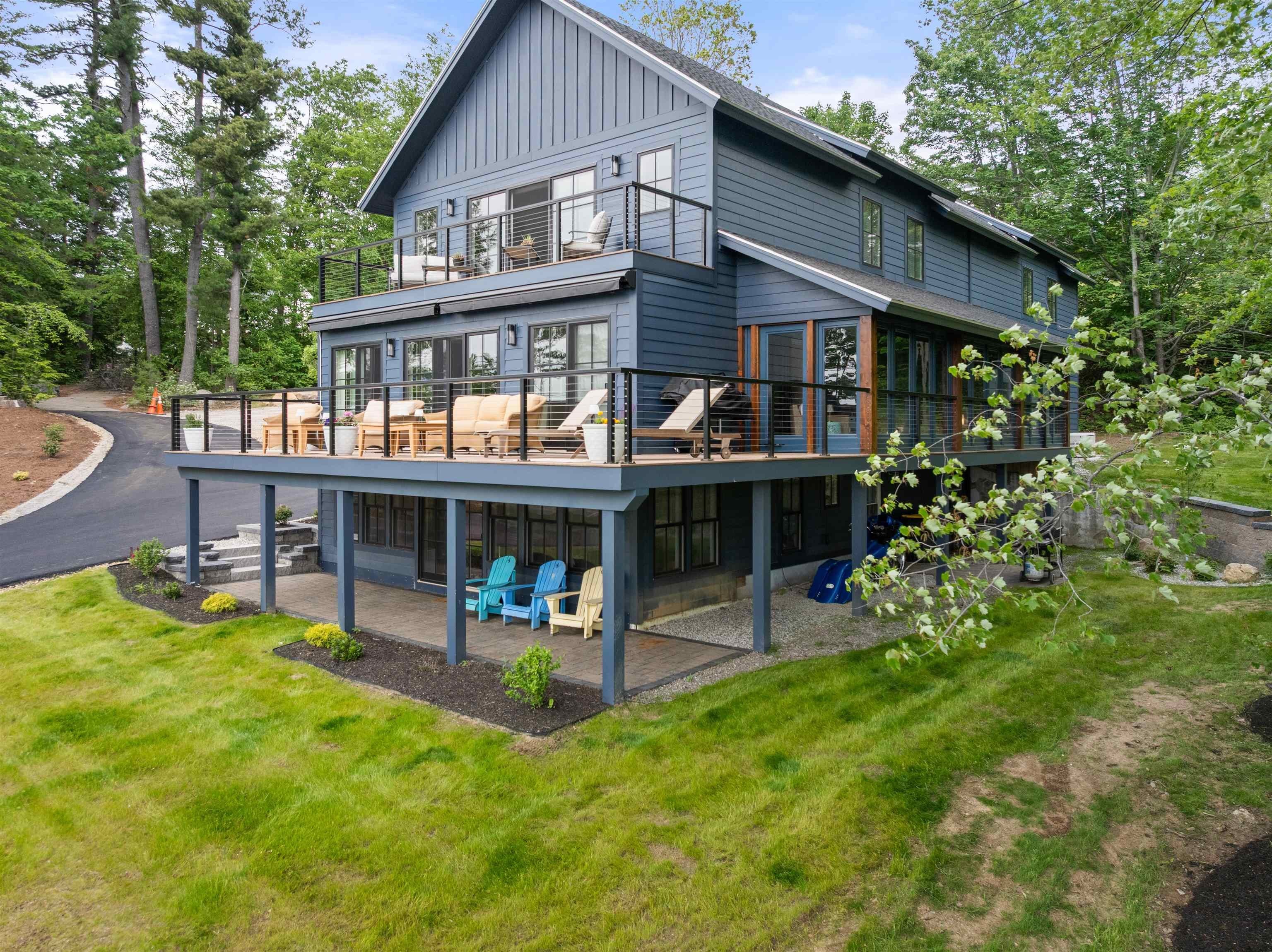Single Family 4BR 3BA - 5 Michaels Way, Laconia, NH