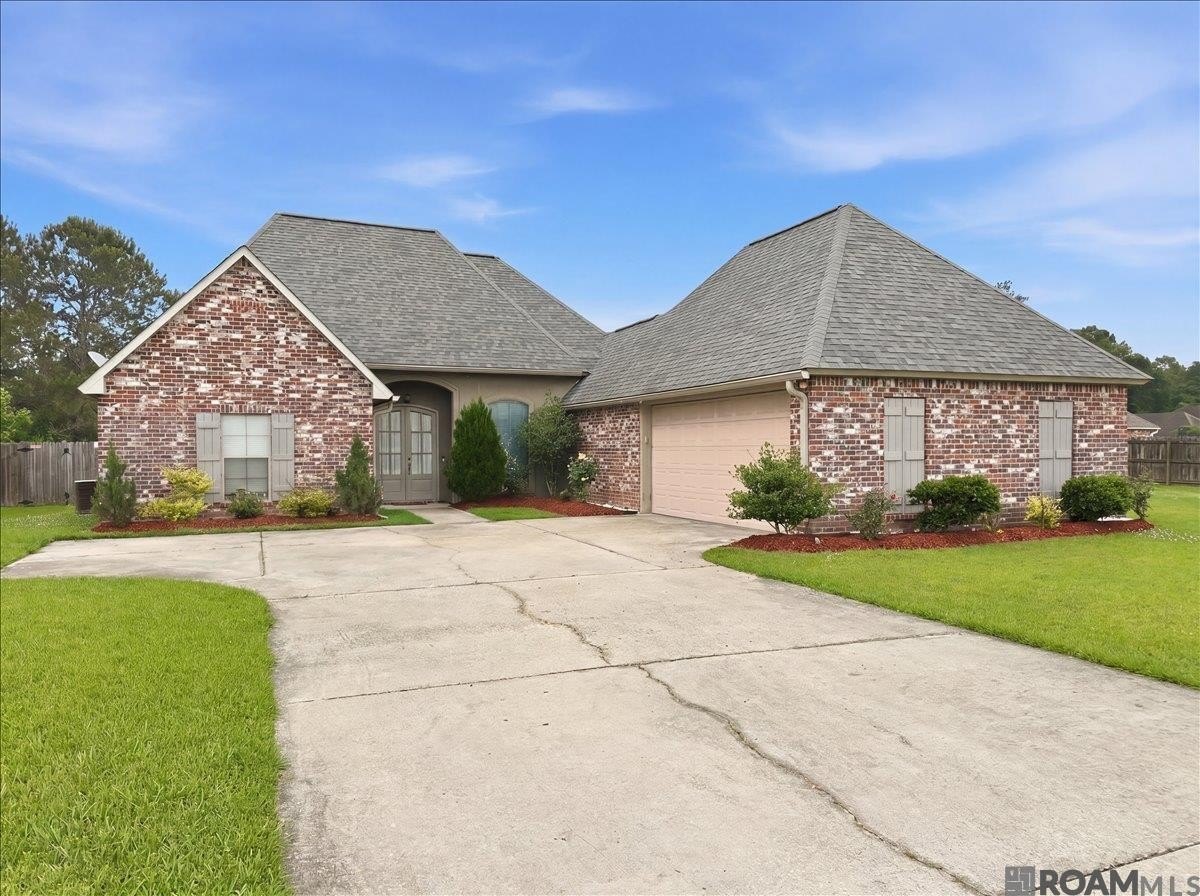 Other 3BR 2BA - 33902 Renee Dr, Denham Springs, LA