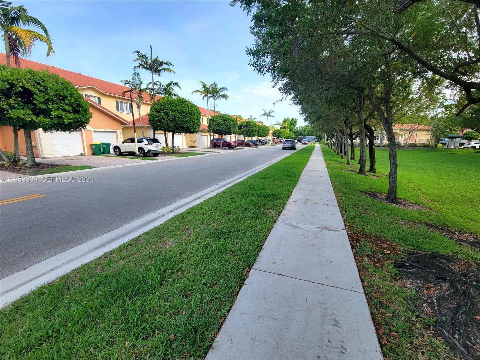 Single Family 3BR 3BA - 8306 Santa Monica Ave, Tamarac, FL