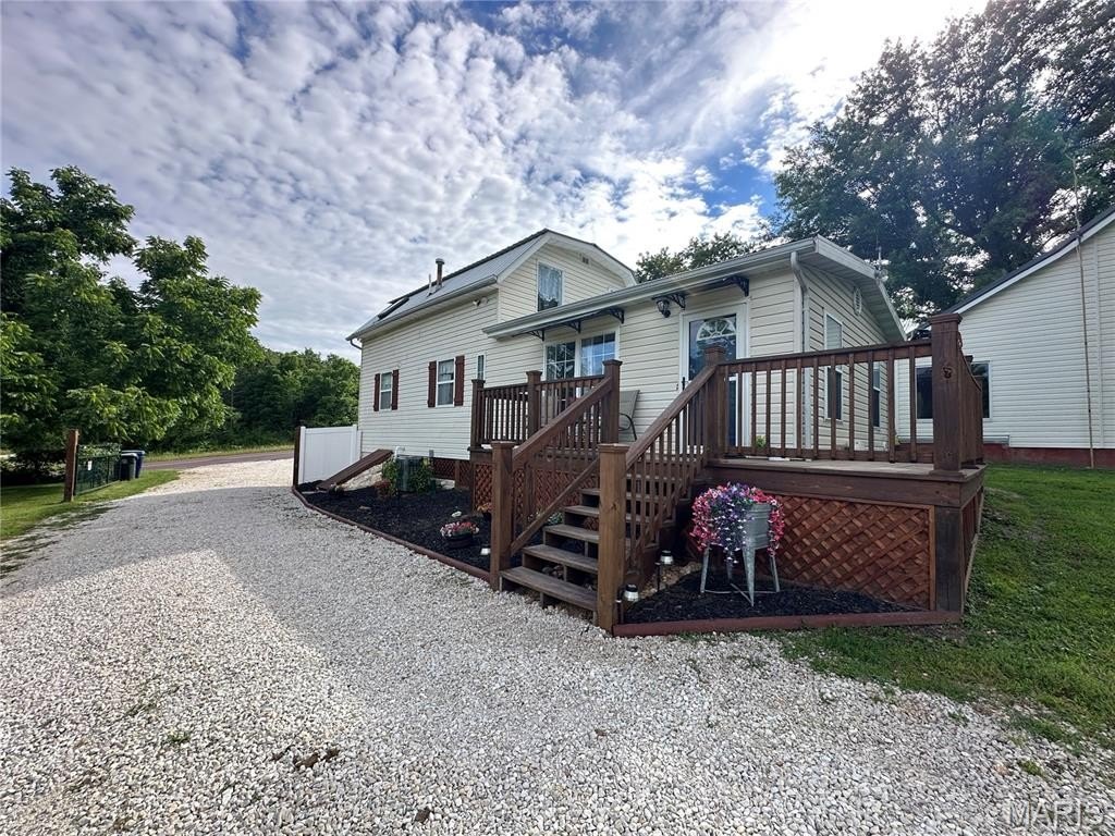 Single Family 1BR 2BA - 23454 Highway C, Belle, MO