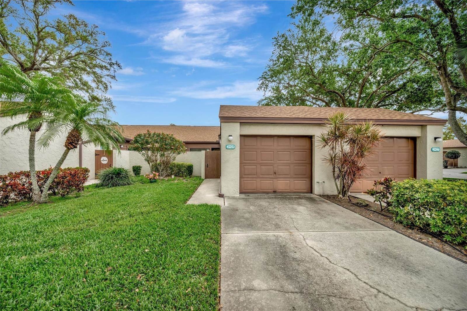 2925 Park Lake Drive