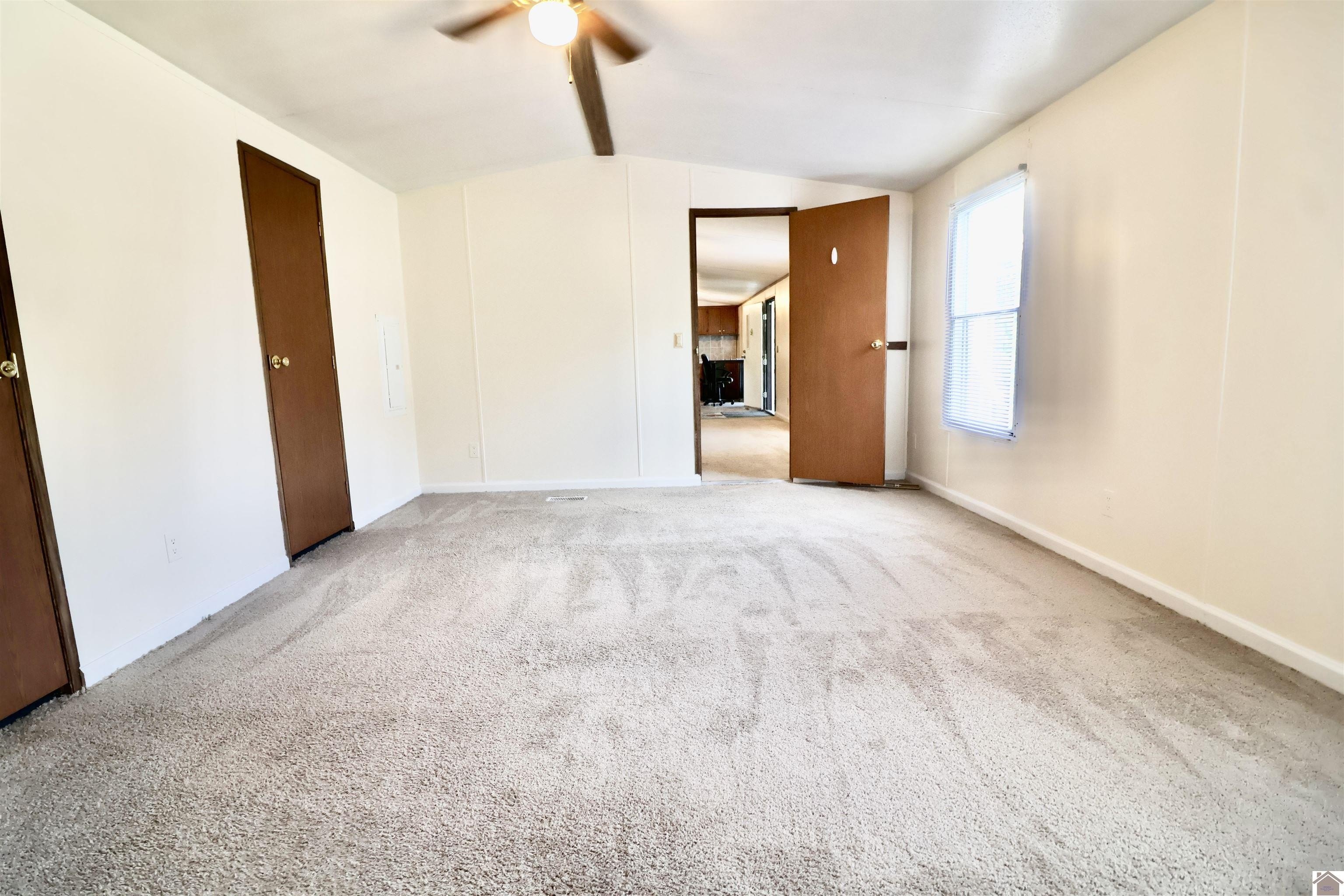 Manufactured Housing 3BR 2BA - 212 Virginia Cir, Cadiz, KY