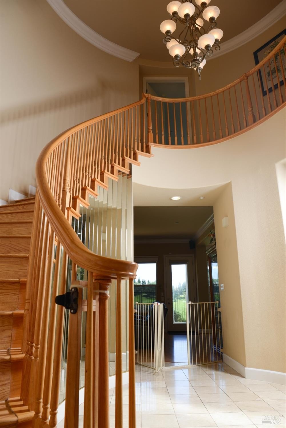 Single Family 6BR 6BA - 2901 Pebble Beach Circle, Fairfield, CA