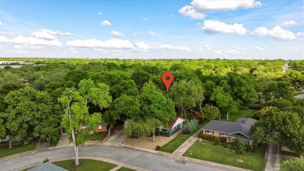 Single Family 2BR 2BA - 2320 Chart Drive, Dallas, TX