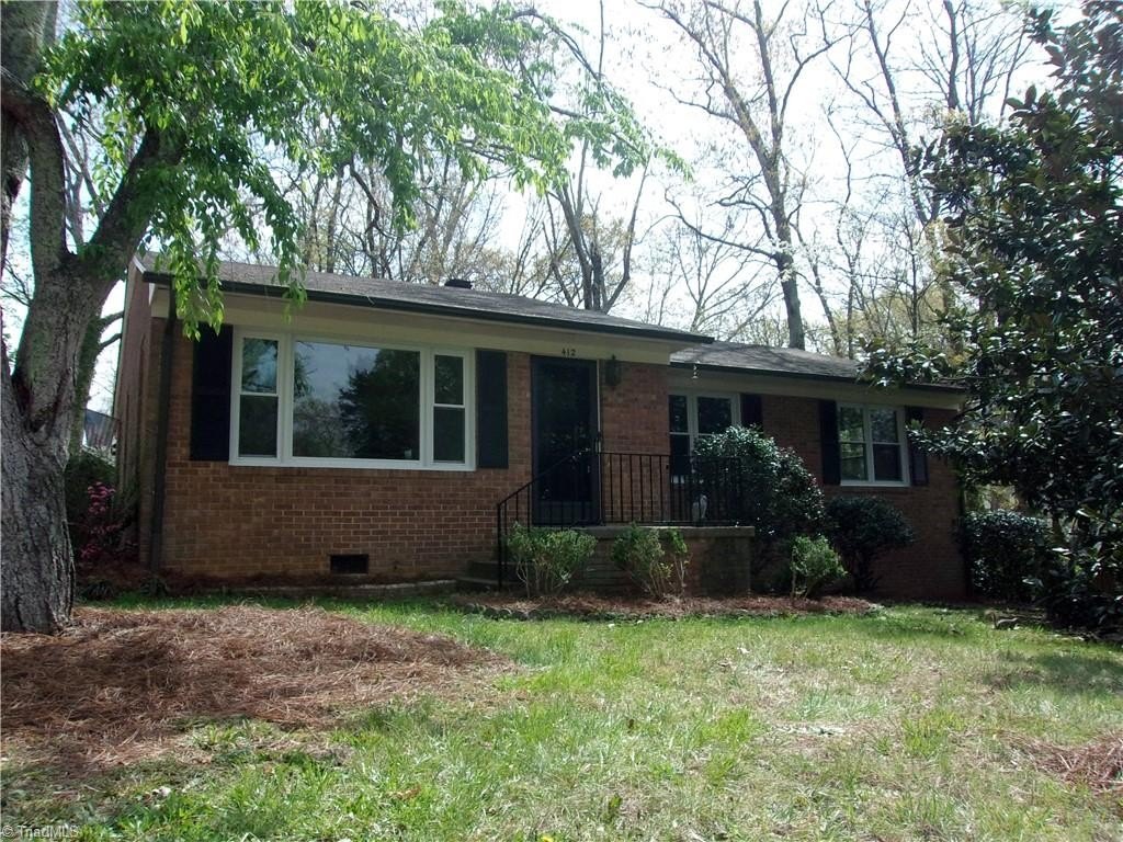 Single Family 3BR 1BA - 412 Peace Street, High Point, NC