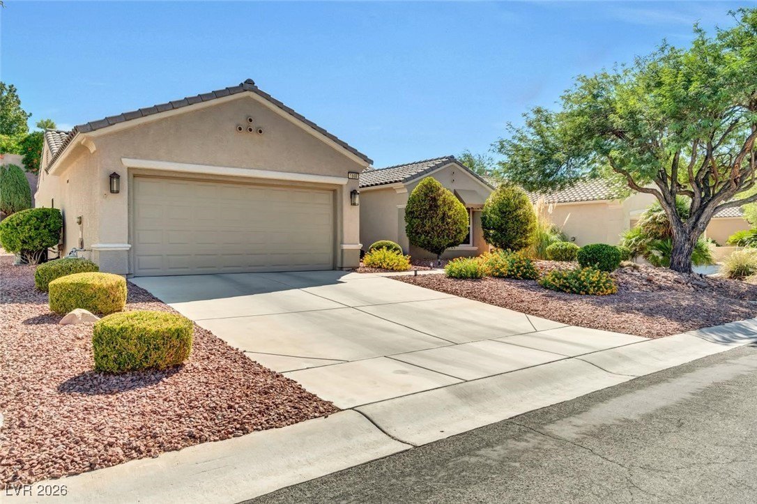 1668 Sebring Hills Dr  