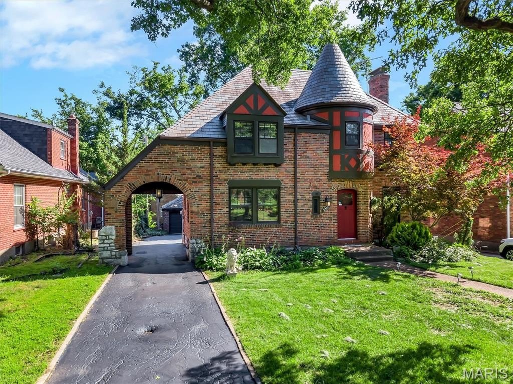 Single Family 3BR 3BA - 7312 Ravinia Drive, St Louis, MO