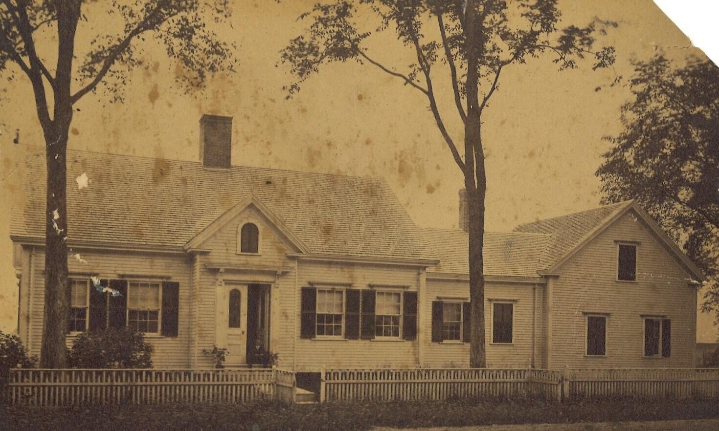 Single Family 3BR 1BA - 52 Main Street, Thomaston, ME