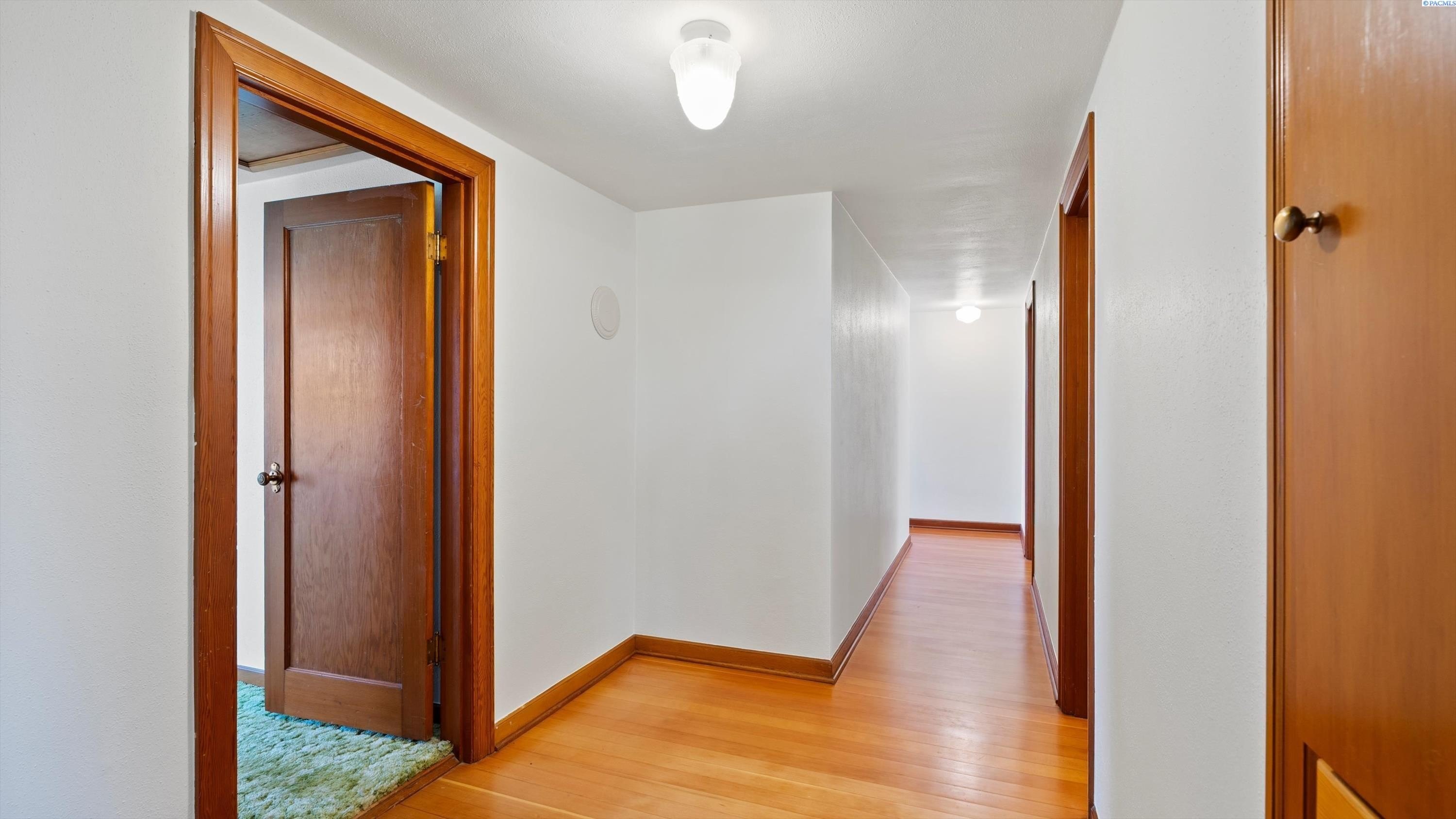 Other 5BR 2BA - 411 Moon Rd., Connell, WA