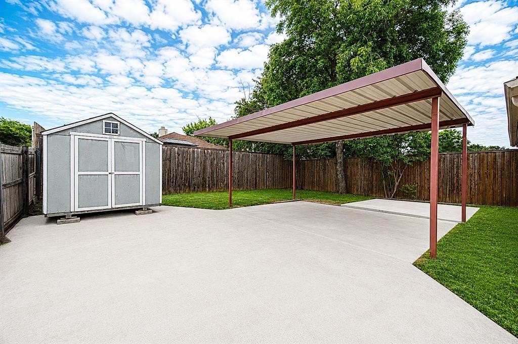 Single Family 2BR 2BA - 3000 Timothy Lane, Euless, TX