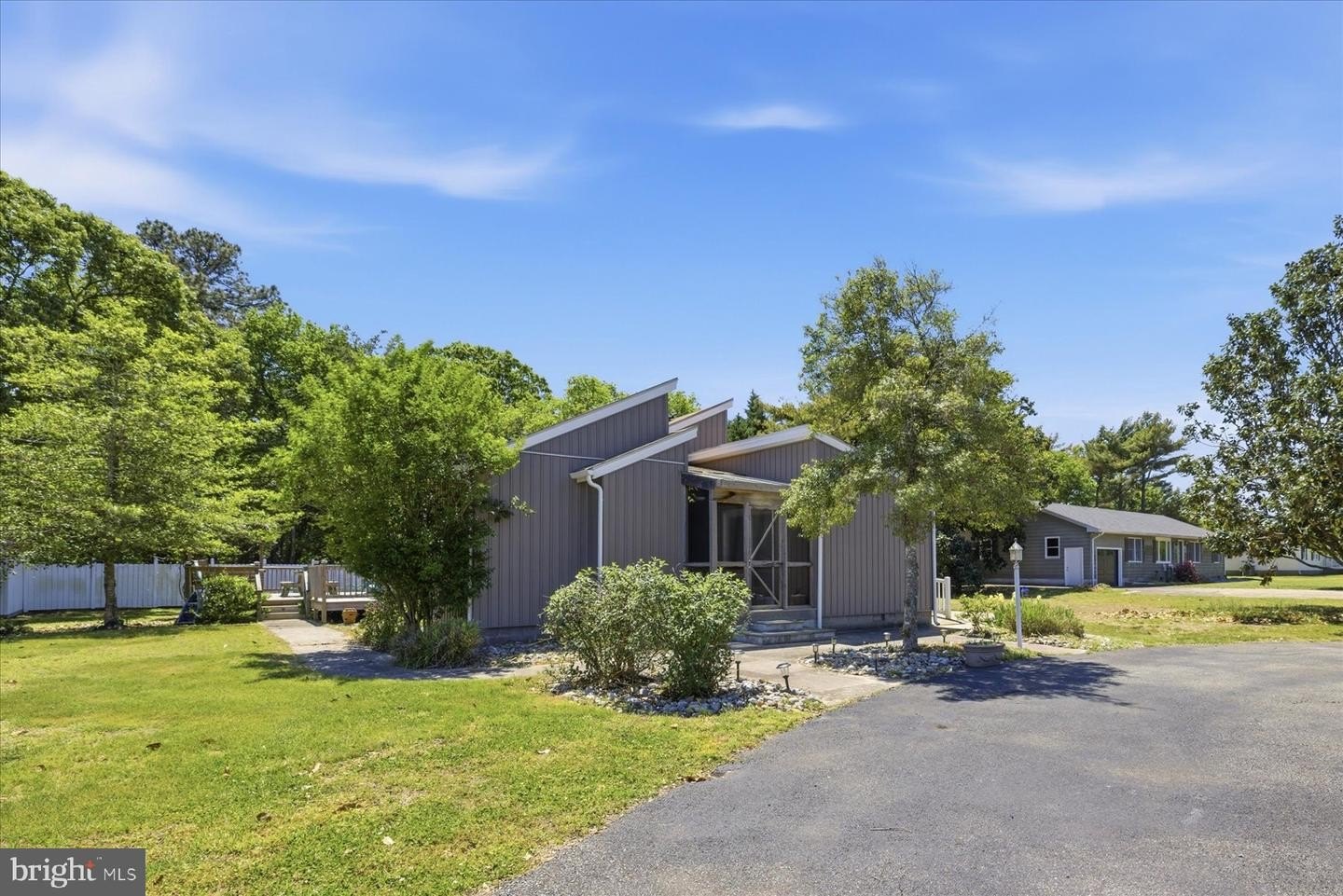Single Family 3BR 2BA - 106 S ORLANDO AVE, OCEAN VIEW, DE