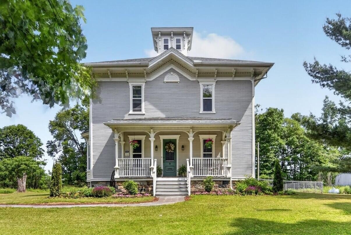 Single Family 4BR 2BA - 13550 Devereaux Road, Albion, MI