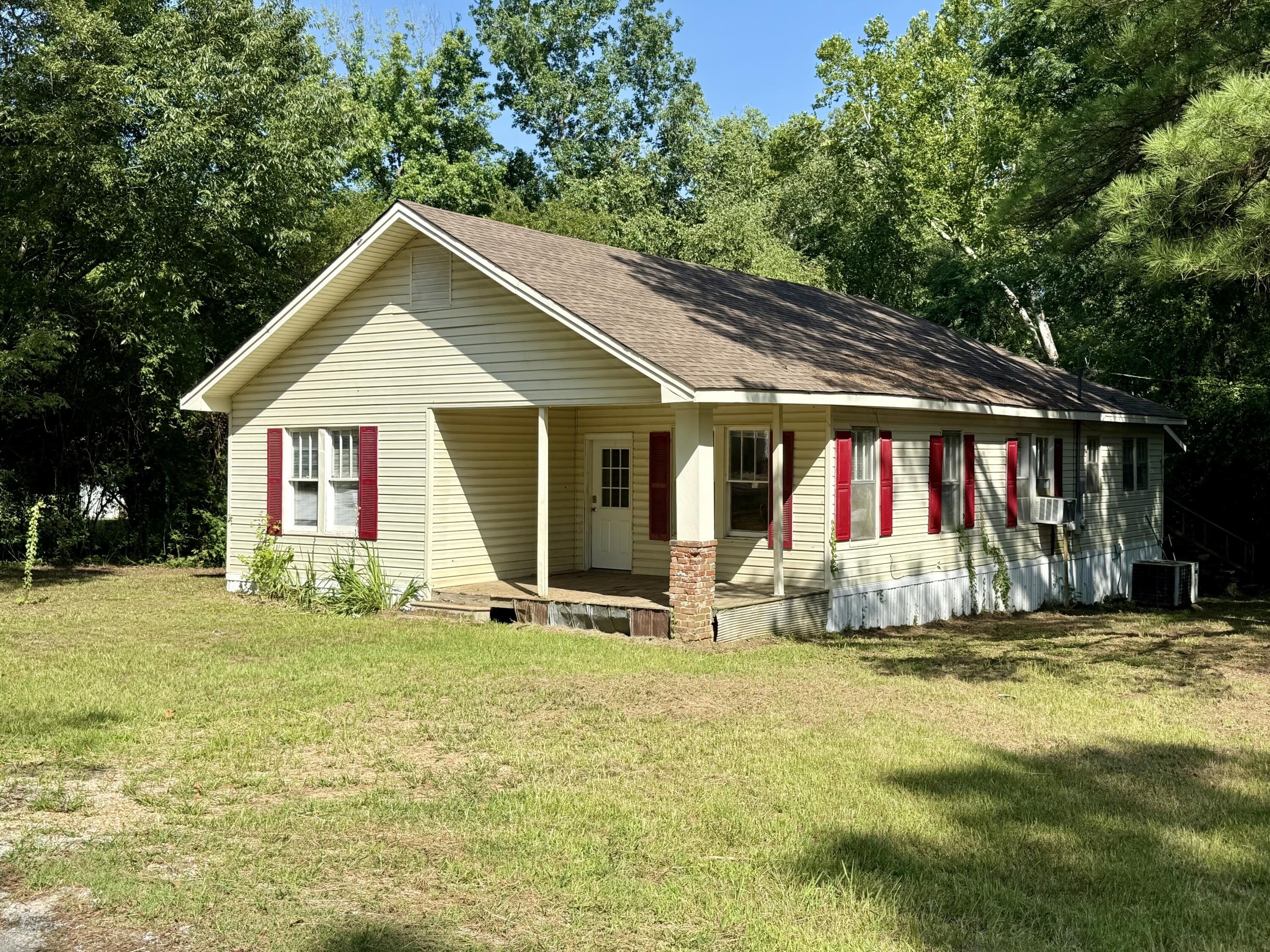 Single Family 3BR 2BA - 60013 Shumpert, Amory, MS