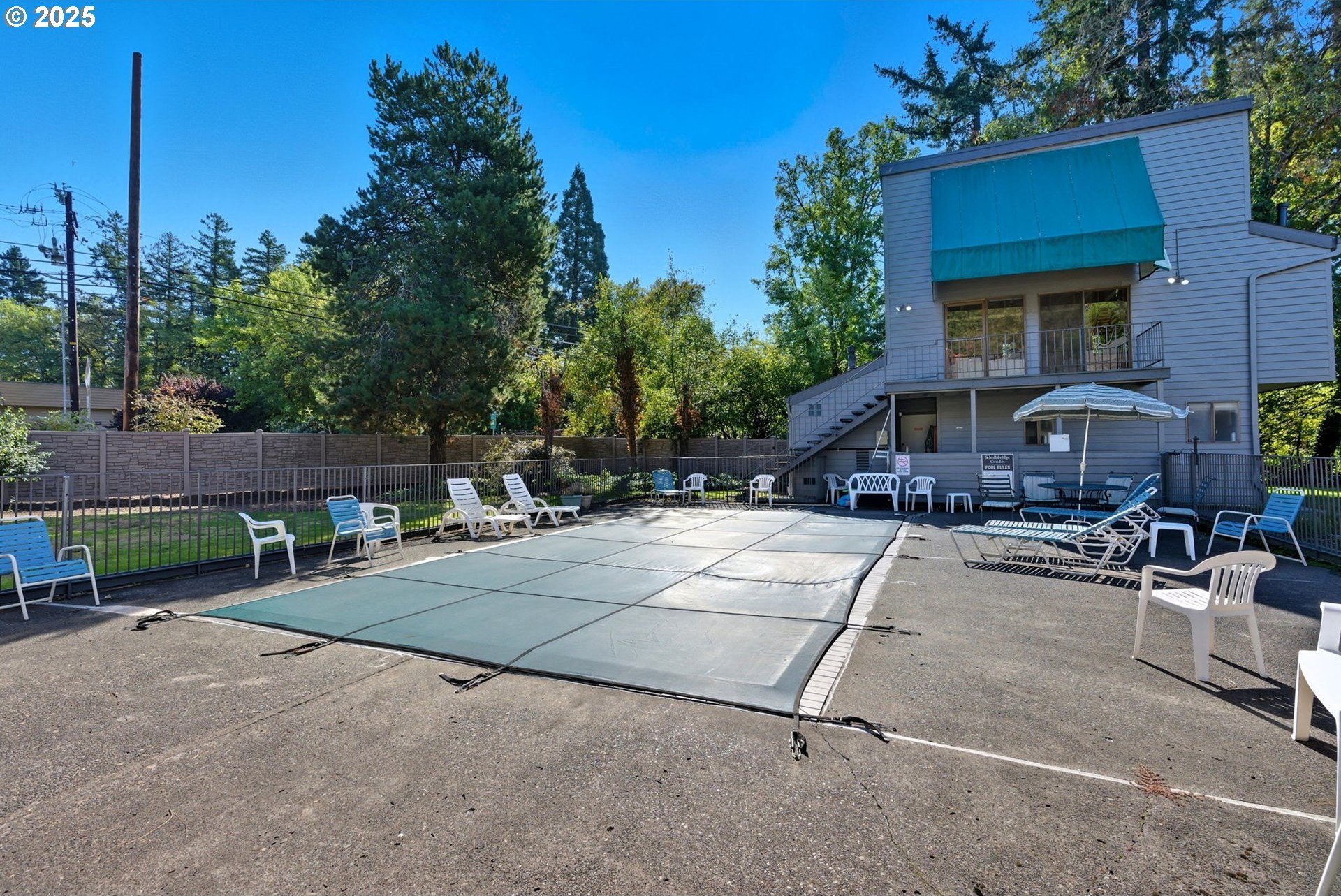Condo 2BR 2BA - 6745 SW SCHOLLS FERRY Rd, Beaverton, OR