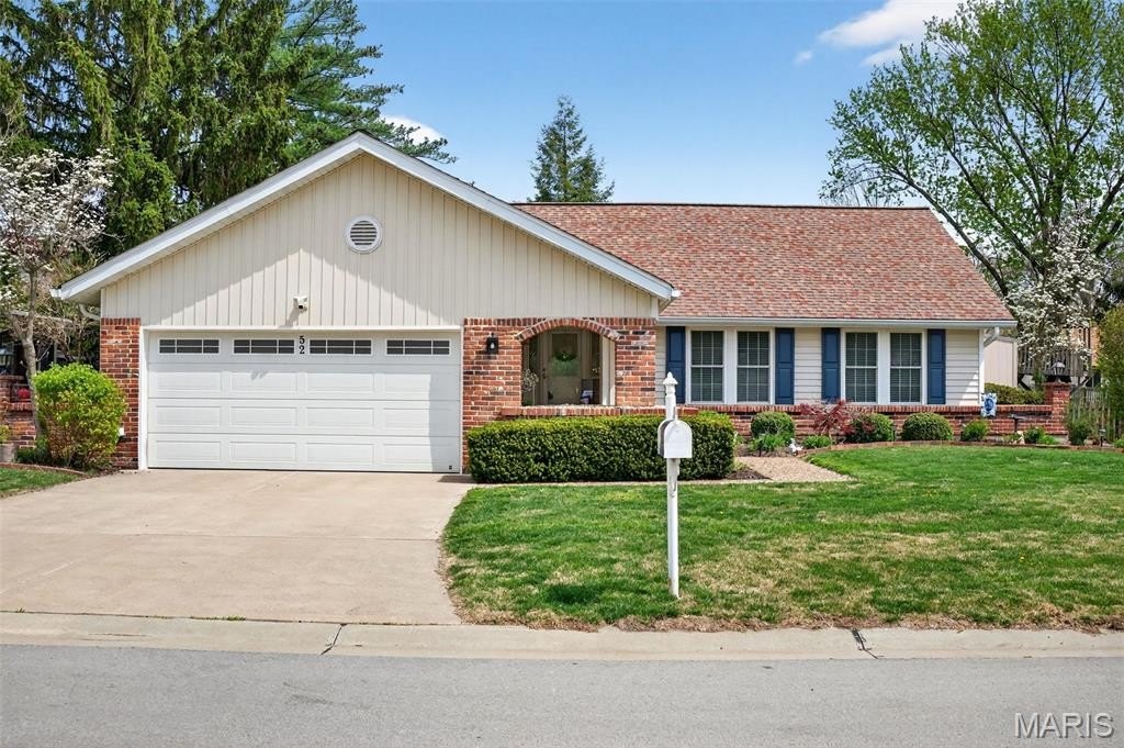 Single Family 3BR 2BA - 52 Bunker Hill, St Charles, MO