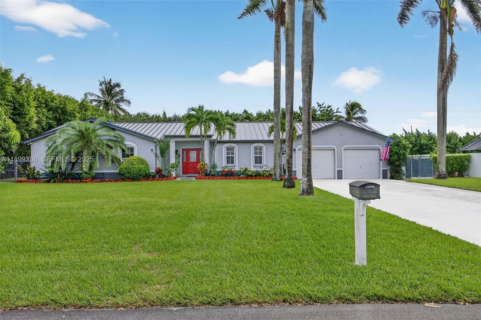 Single Family 4BR 3BA - 28241 SW 157th Ct, Homestead, FL