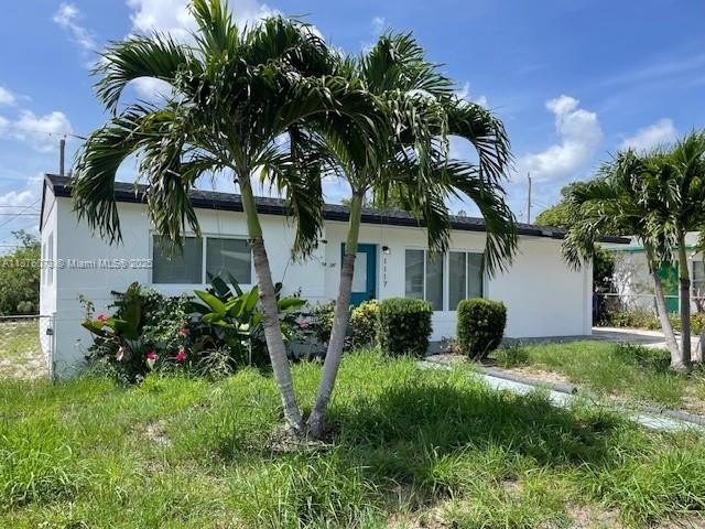 Single Family 3BR 2BA - 1117 W 26th Ct, Riviera Beach, FL