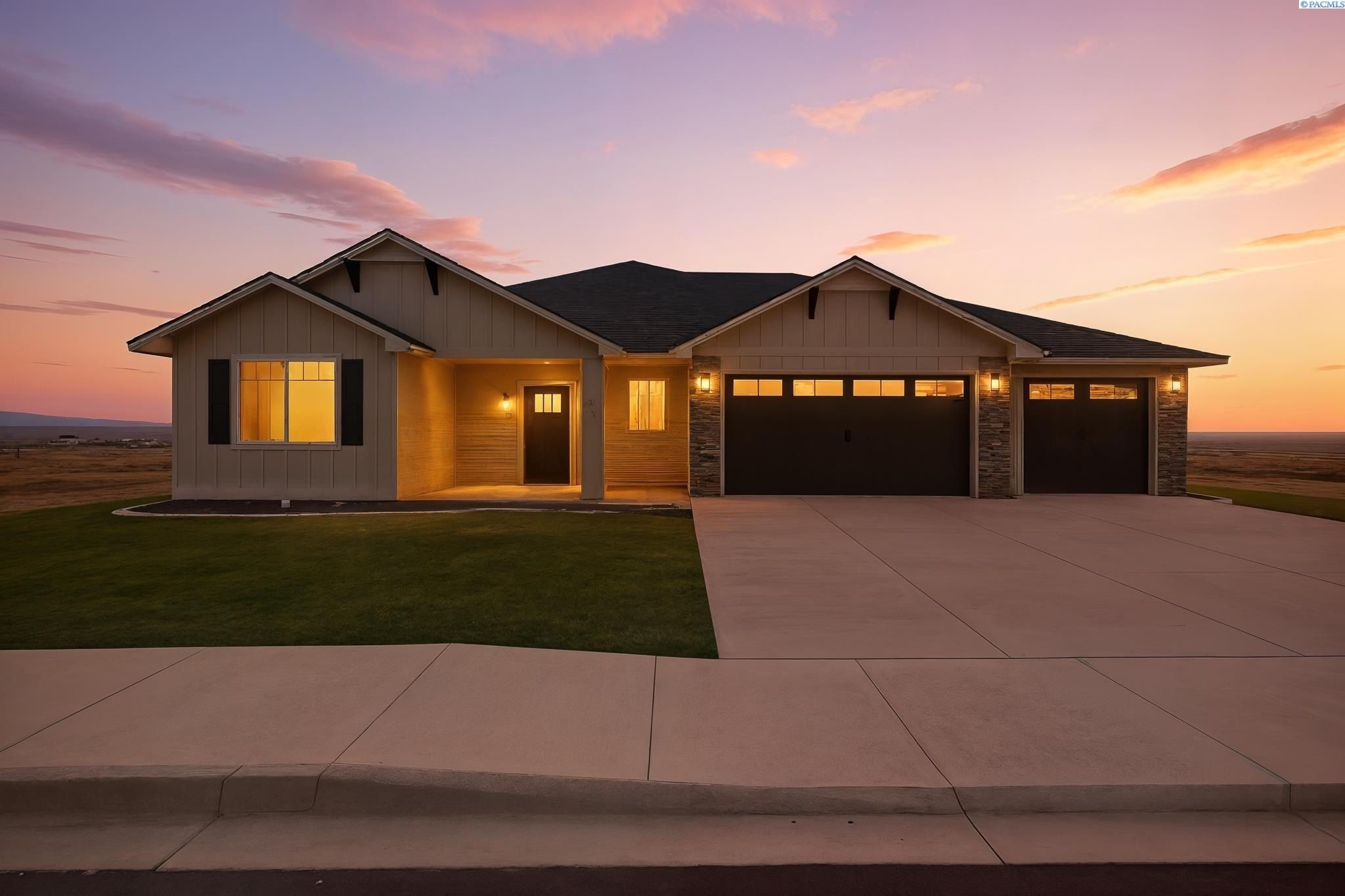 Other 3BR 2BA - 1017 Thebes St., West Richland, WA