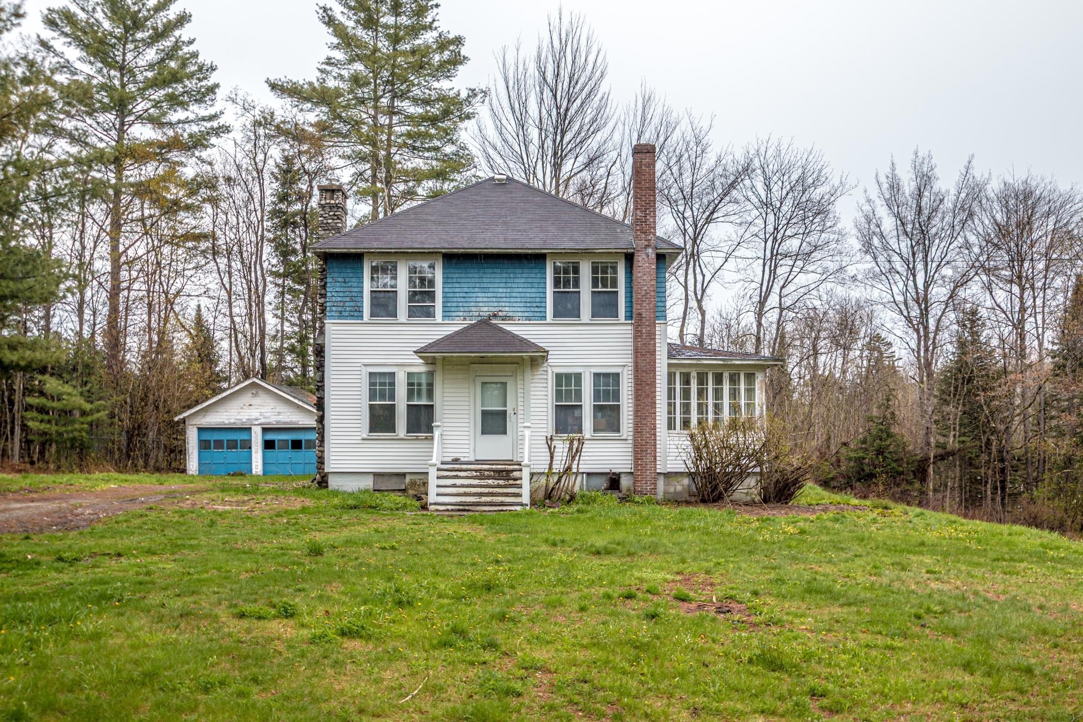 Single Family 4BR 3BA - 42 Elm Street, Lunenburg, VT
