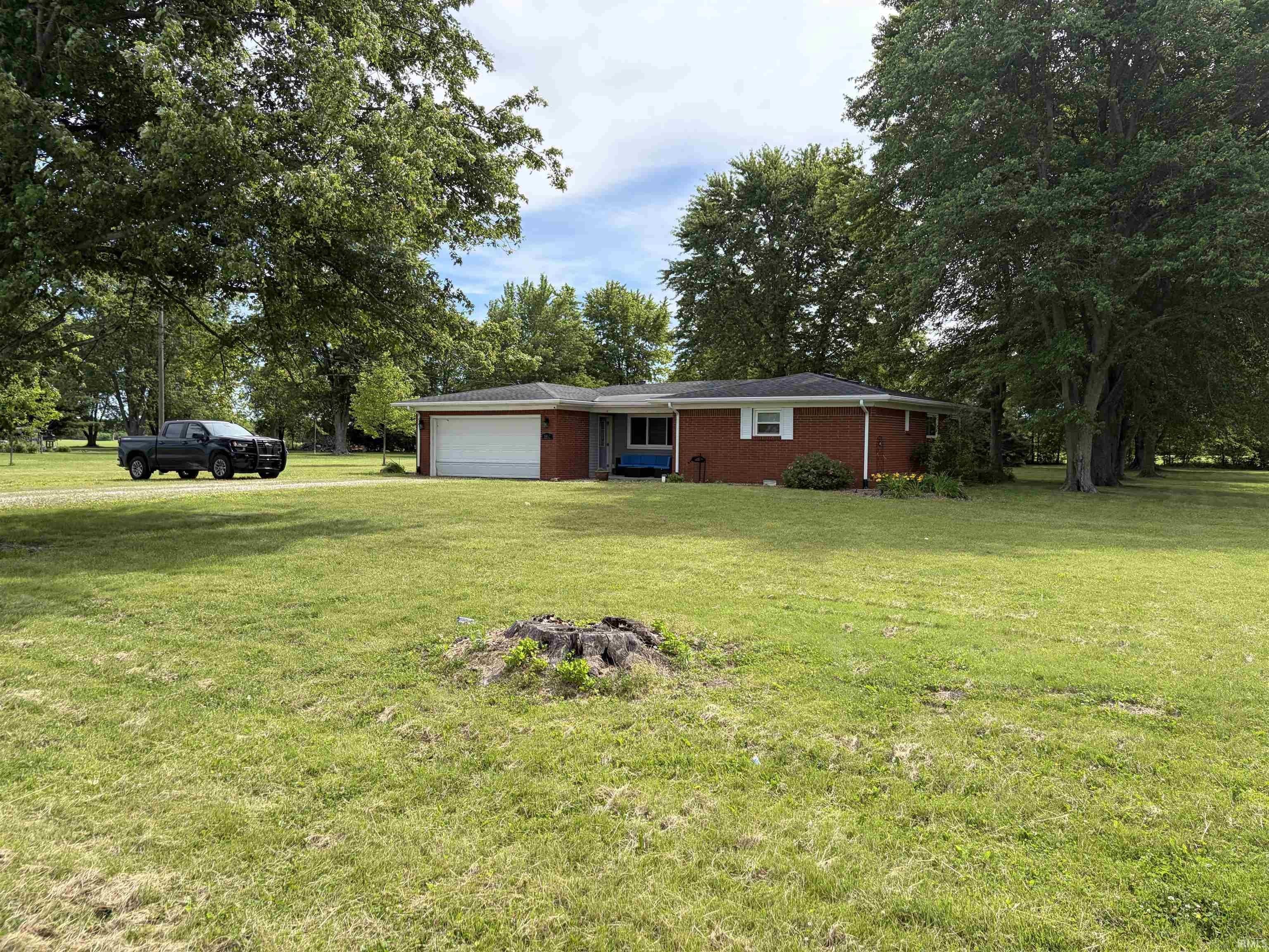 Single Family 3BR 2BA - 1862 S 600  W Road, Russiaville, IN