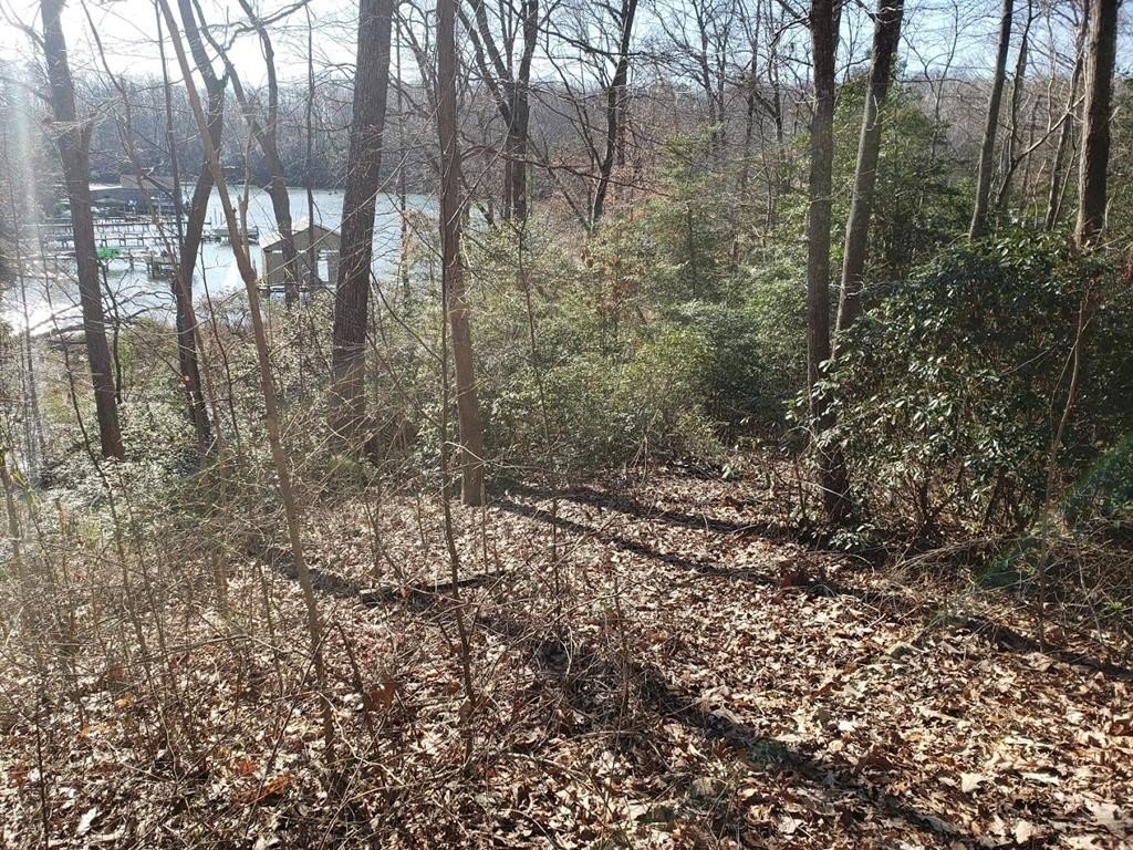 Single Family - 807 Red Hill Drive, Urbanna, VA