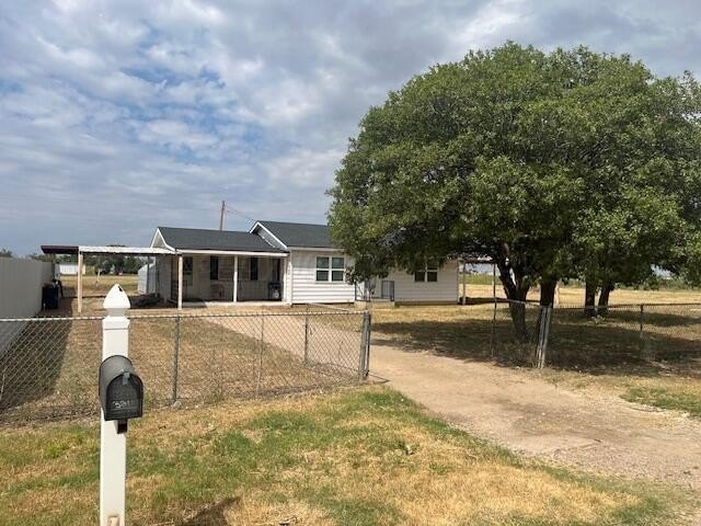 Other 2BR 1BA - 3811 Lakeview Road, Hereford, TX