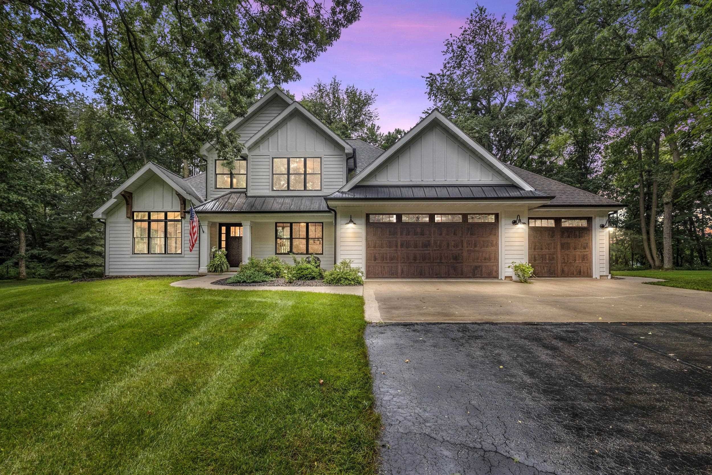 Single Family 3BR 3BA - W2191 Princeton Road, Green Lake, WI