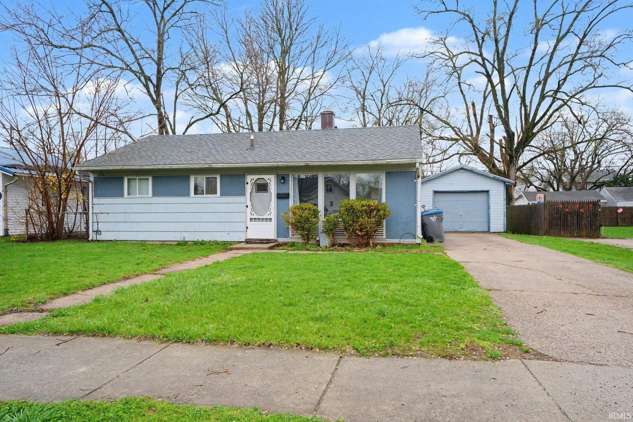Single Family 3BR 1BA - 1817 Morehouse Avenue, Elkhart, IN