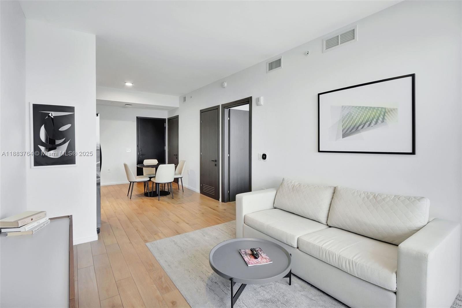 Condo 1BR 1BA - 398 NE 5th St, Miami, FL