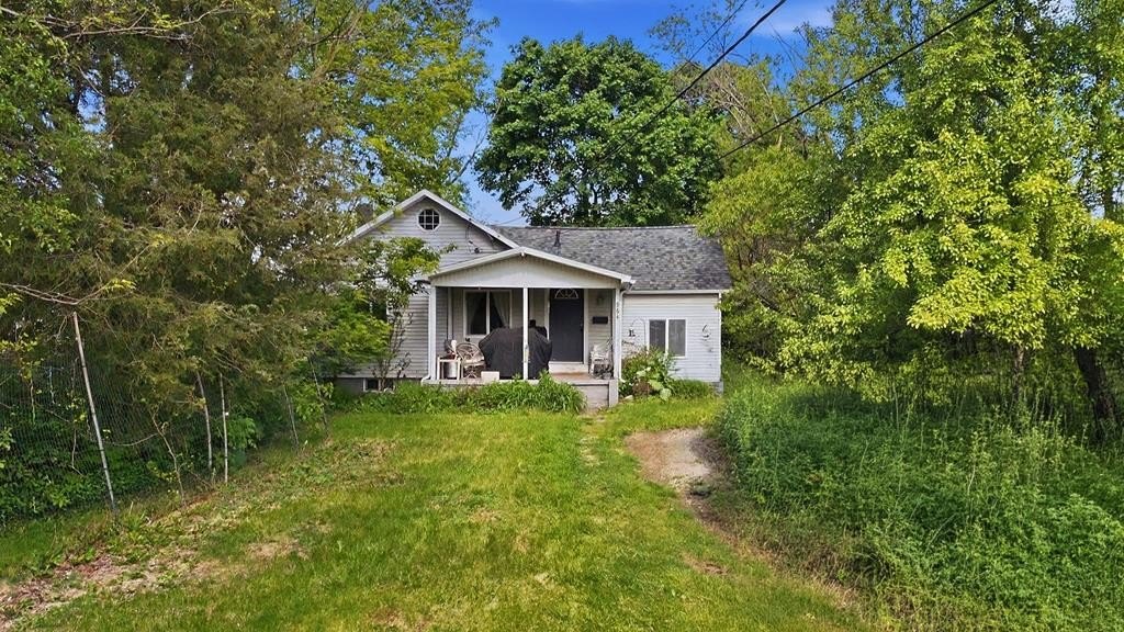 Single Family 3BR 1BA - 964 Fairfax Ave, Mansfield, OH