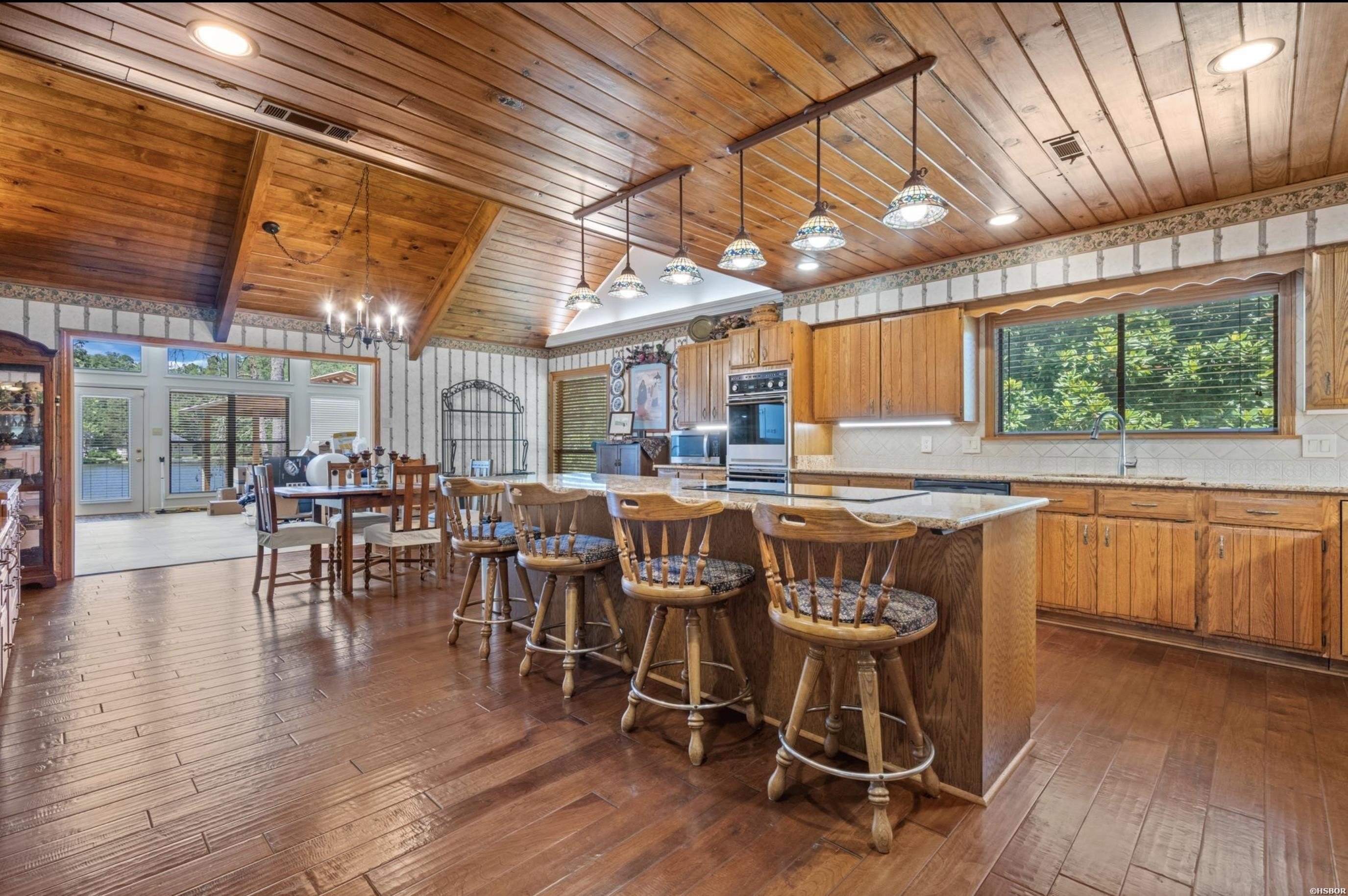 Single Family 3BR 3BA - 298 FRONTIER Trail, Hot Springs, AR