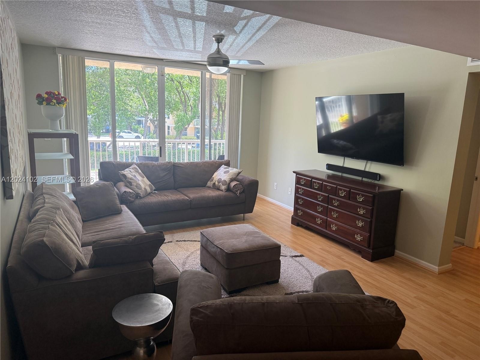 Condo 2BR 2BA - 619 E Sheridan St, Dania Beach, FL