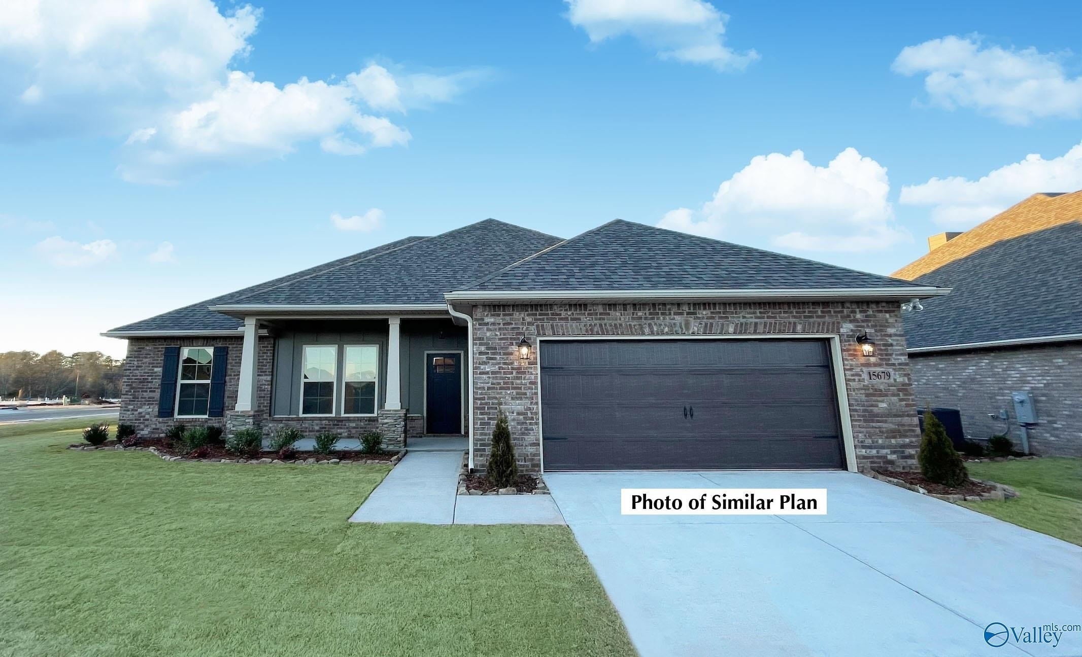 Single Family 4BR 2BA - 104 Dolf Leaf Lane, Huntsville, AL